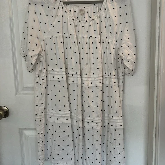 Loft black and white Polka dot dress sz large/tiered mini - Picture 2 of 4